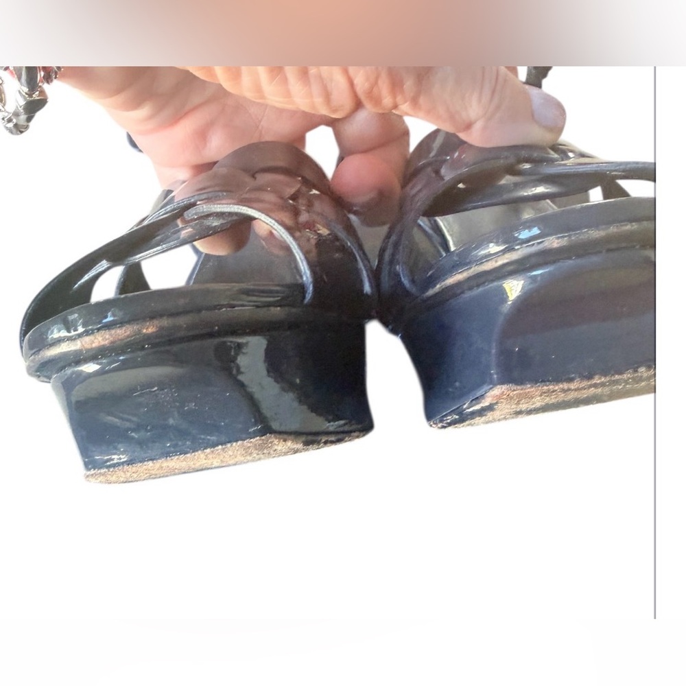 Saint Laurent Tribute Platform Sandals in Patent Leather Size 40 - Picture 6 of 8